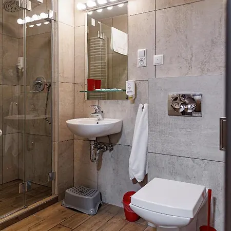 Lesne Patio بيت ريفي *